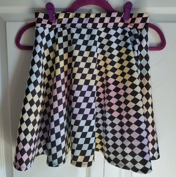 Hot Topic Women's Skirt Small Rainbow Pastel Black Checkered Mini **CLEARANCE** - Picture 6 of 7